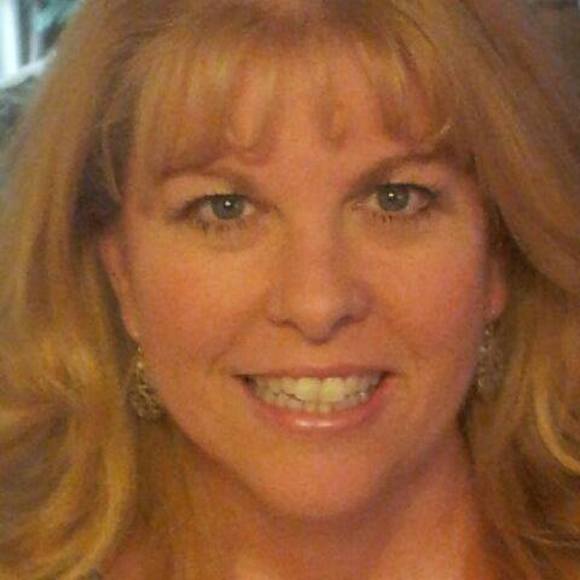 Meet your Posher, Rebecca - Picture 1 of 1